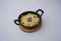 بيض بالجبنة والفطر