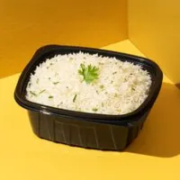 أرز مطهو على البخار
