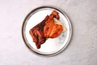 حبة دجاج على الفحم سادة