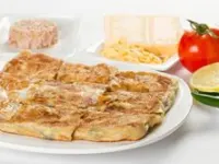 مطبق تونة مع جبنة شيدر