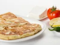 مطبق جبنة بيضاء خضار