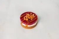 تشيزكيك فراوله بالكارميل (جديد)