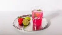 عصير بينك لومنيد طبيعي
