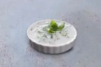 سلطة زبادي بالخيار