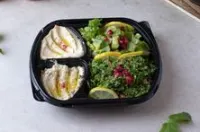 مشكل مقبلات صغير