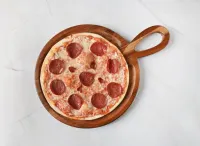 بيتزا بيبروني - صغير