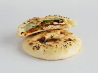 فطيره جبن حلومي