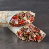 شاورما لحم بقري على صاج