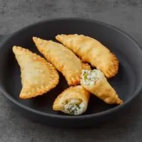 سمبوسك بالجبنة