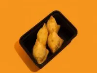 سمبوسة خضار ( قطعتين)