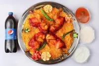 وجبة عائلية دجاج مندي أو مظبي